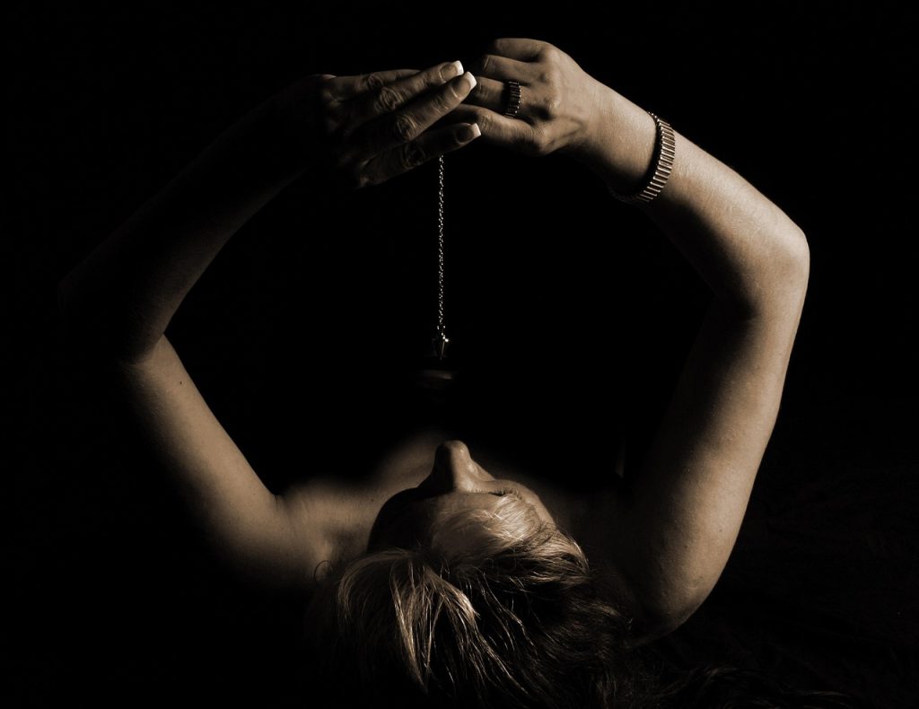 découvrez comment l'auto-hypnose peut vous aider à améliorer votre bien-être, gérer le stress et atteindre vos objectifs personnels avec des techniques simples et efficaces.