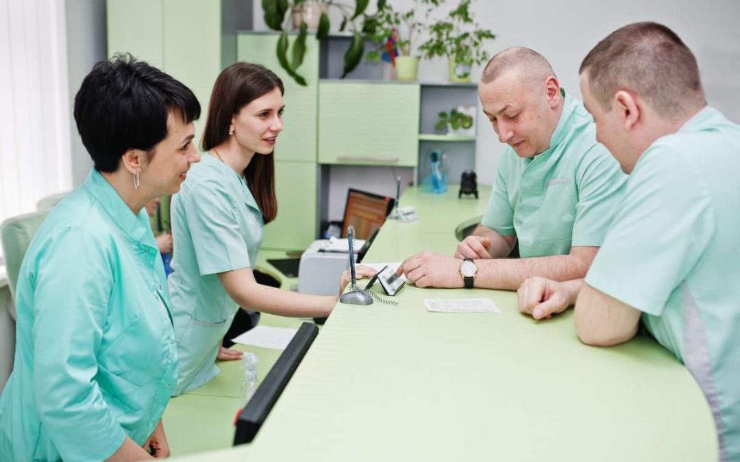 Exercice en groupe et bien-être des soignants : l&rsquo;importance d&rsquo;une organisation structurée au cabinet